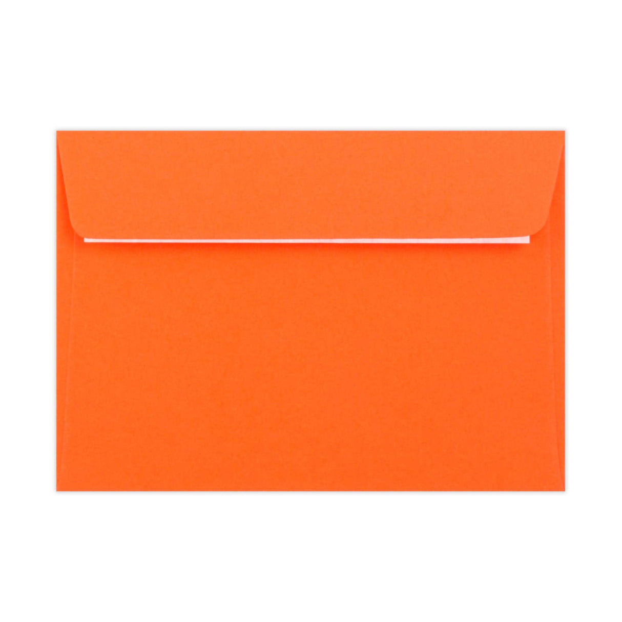 Orangefarbener Briefumschlag 125x175 mm (B6)